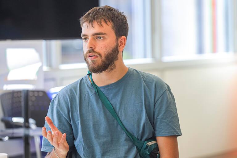 Referente del PTS apuntó contra la conducción de la CGT tras los incidentes frente al&nbsp;Congreso