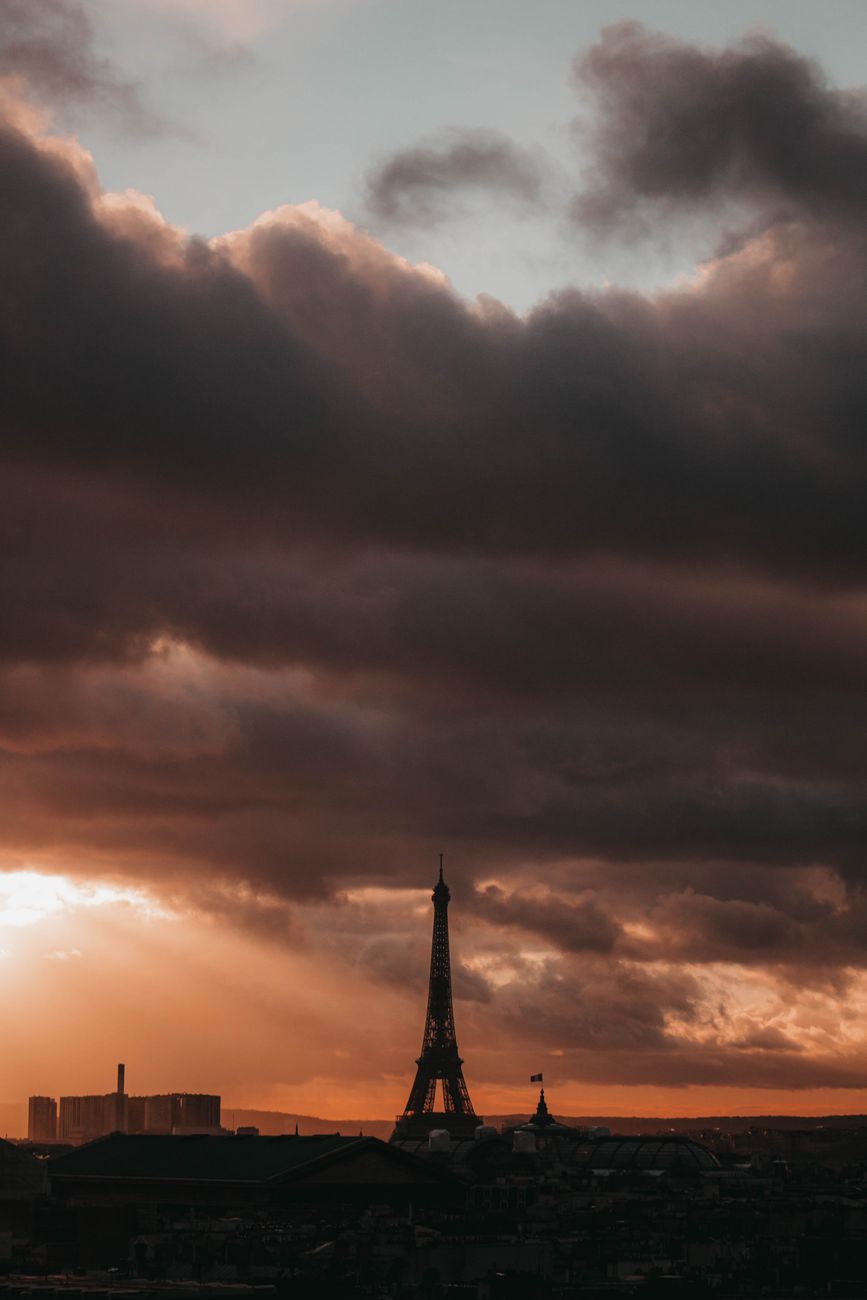 París bajo vigilancia por creciente demanda de suministro eléctrico